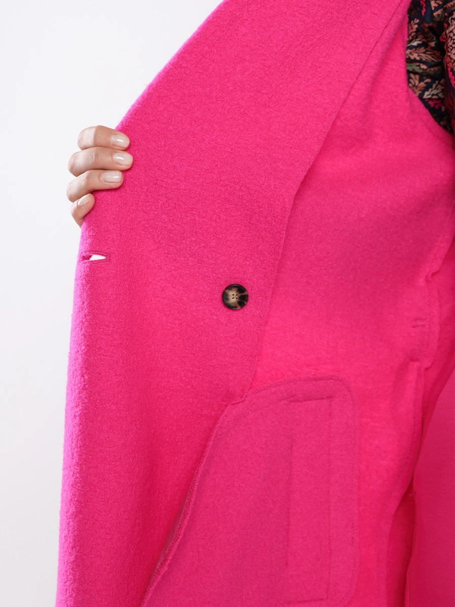 Пальто двубортное цвета фуксии из шерсти